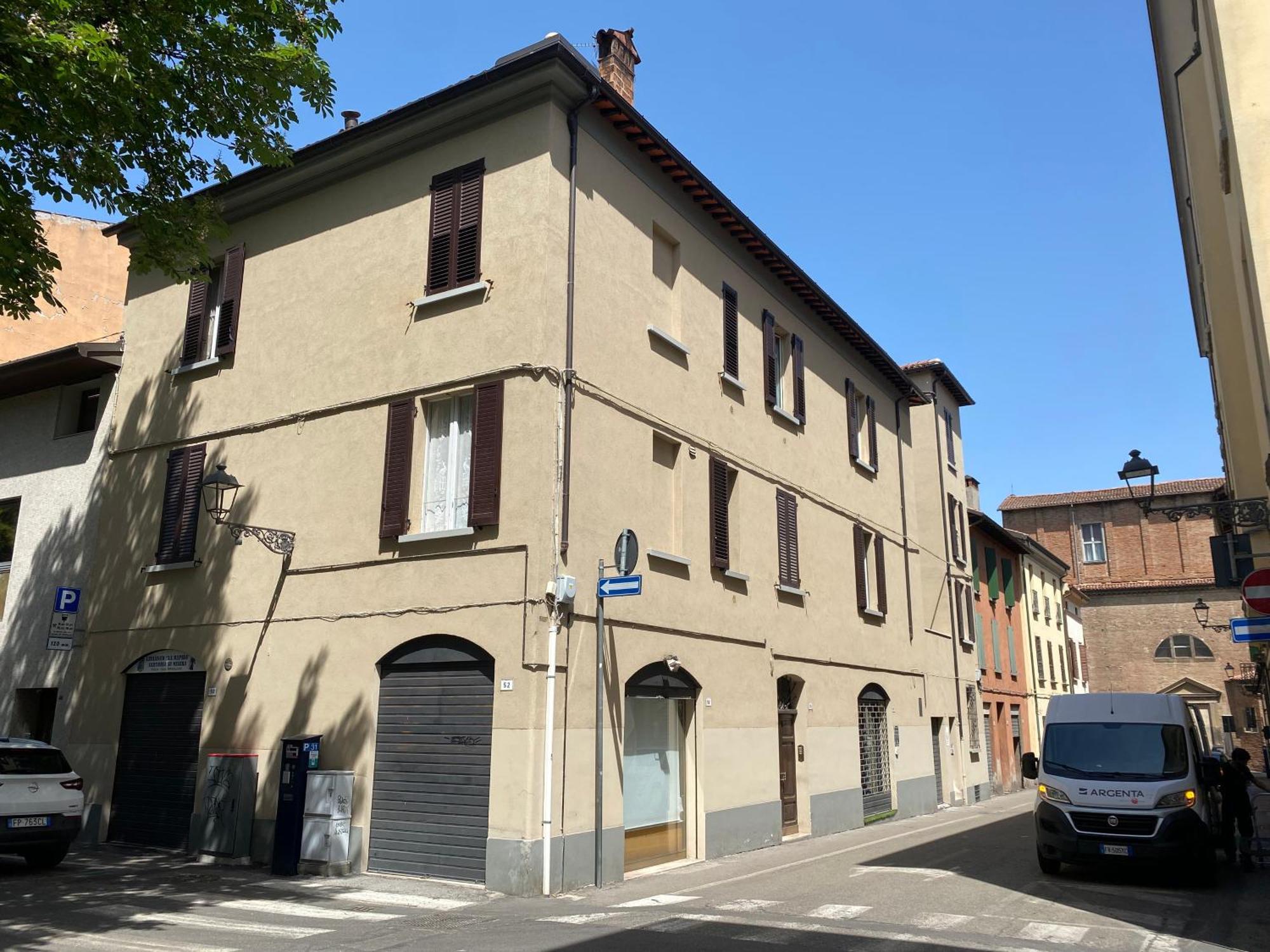 Appartamento Anna - Comfort E Stile In Centro Storico 이몰라 외부 사진