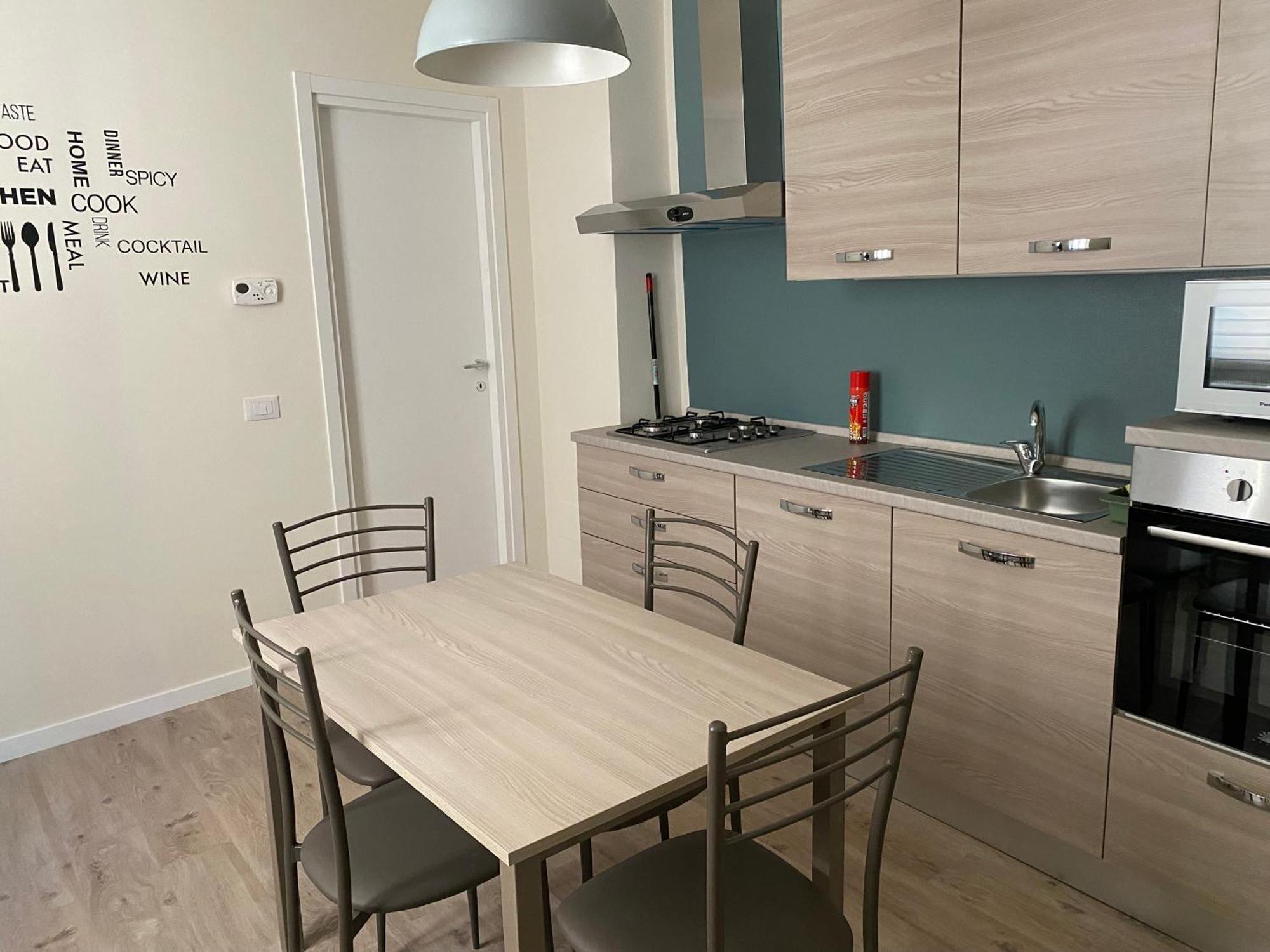 Appartamento Anna - Comfort E Stile In Centro Storico 이몰라 외부 사진